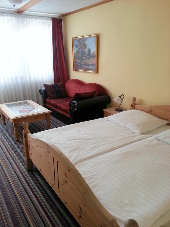 Hotel Alte Rathausschaenke - Garni